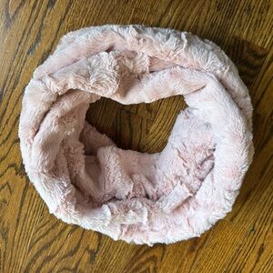 LOFT Soft Pink Faux Fur Infiniti Scarf